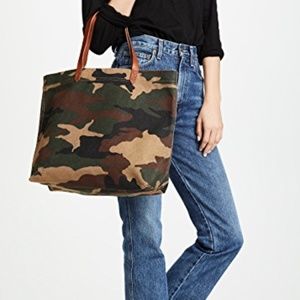 Madewell Transport Tote in Cottontail Camo